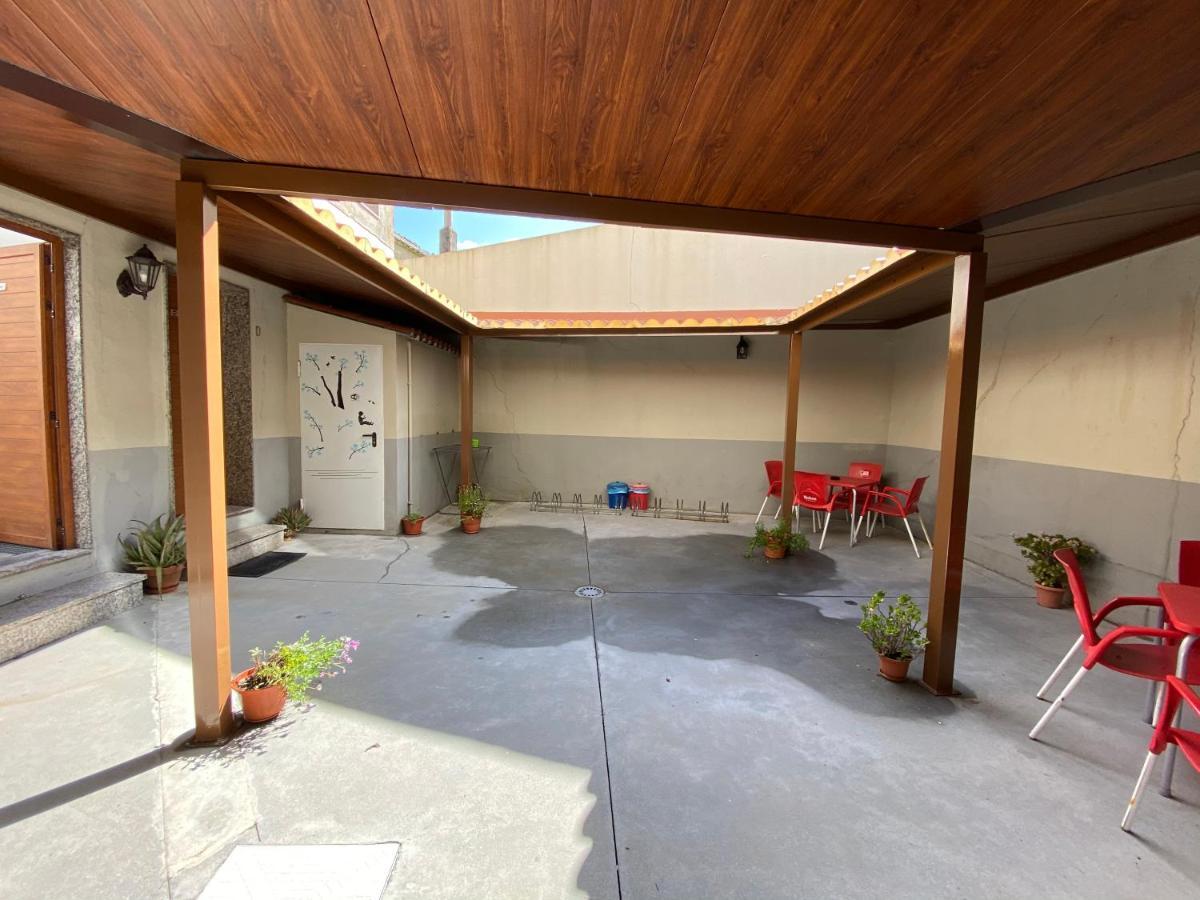 Albergue Pereiro Melide Exterior foto